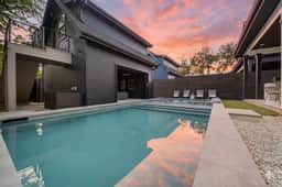 Amenities! Pool, Hot Tub, Theater, Outdoor kitchen - Image 2