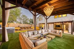 7BR Estate, Heated Pool, Hot Tub, Cabana Theater - Image 4