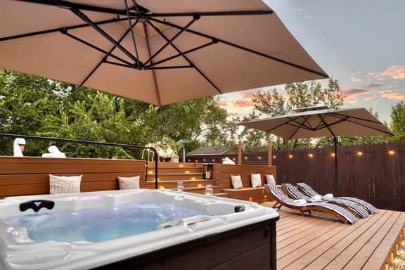 Hot Tub | Pool | Outdoor Movie Lounge | Spa Shower - Image 2