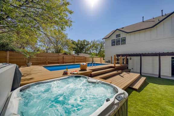 7BR Estate, Heated Pool, Hot Tub, Cabana Theater - Image 5