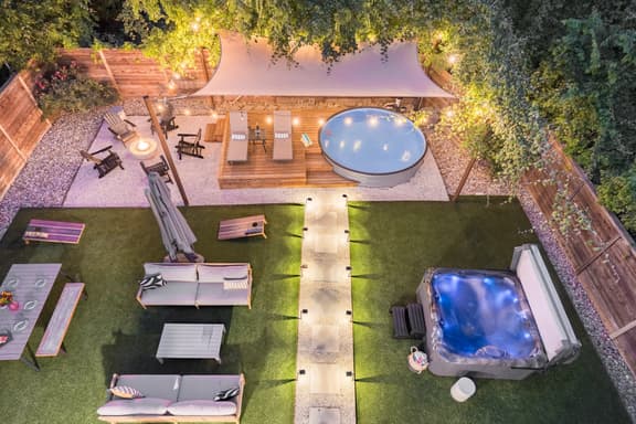 Luxury East Austin 6BR | Pool, Hot Tub, Roofdeck - Image 1